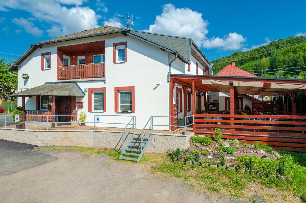 Penzion V Udoli Hodkovice nad Mohelkou Exterior foto